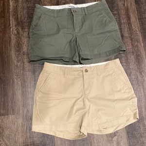 Pair of women’s size 6 shorts from Old Navy. Army green and khaki. Worn once.